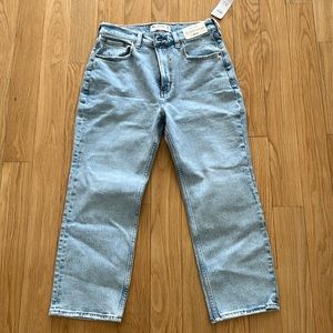 Abercrombie and Fitch angle Street ultra high-rise jeans!